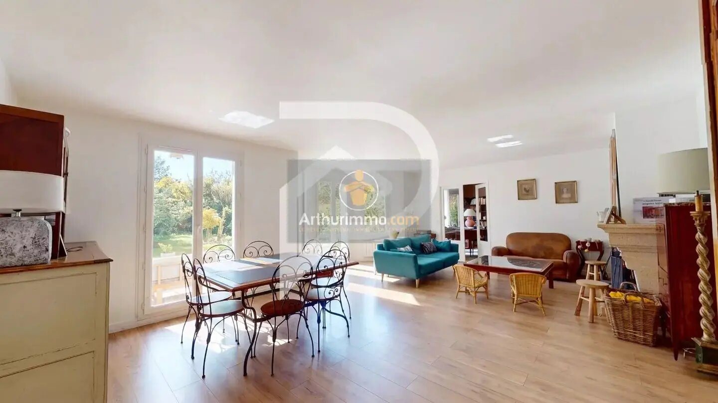 Maison à vendre, 190m², Noisy-le-Roi