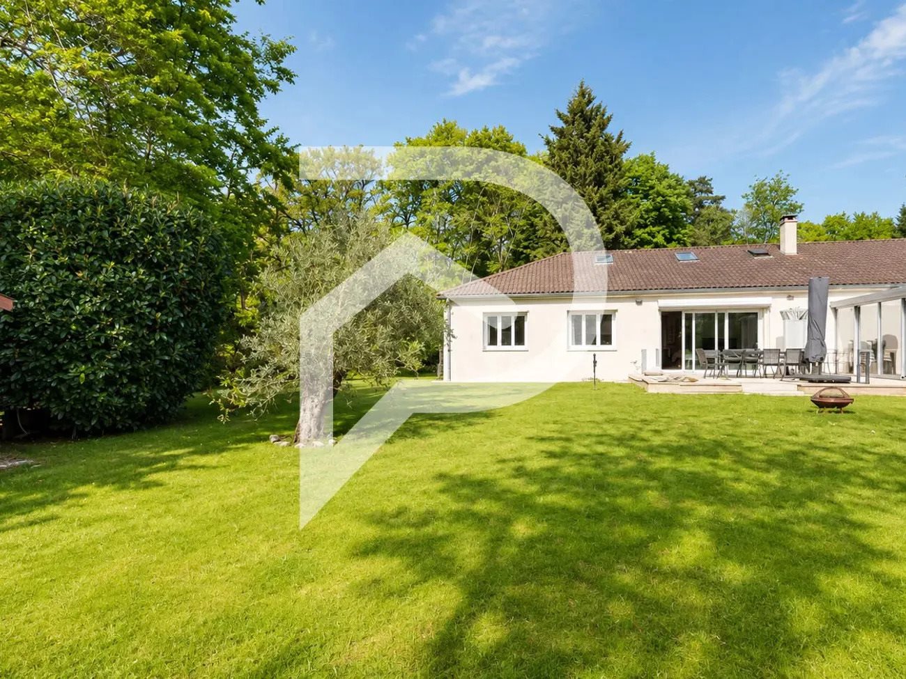 Maison à vendre, 1m², La Celle-Saint-Cloud