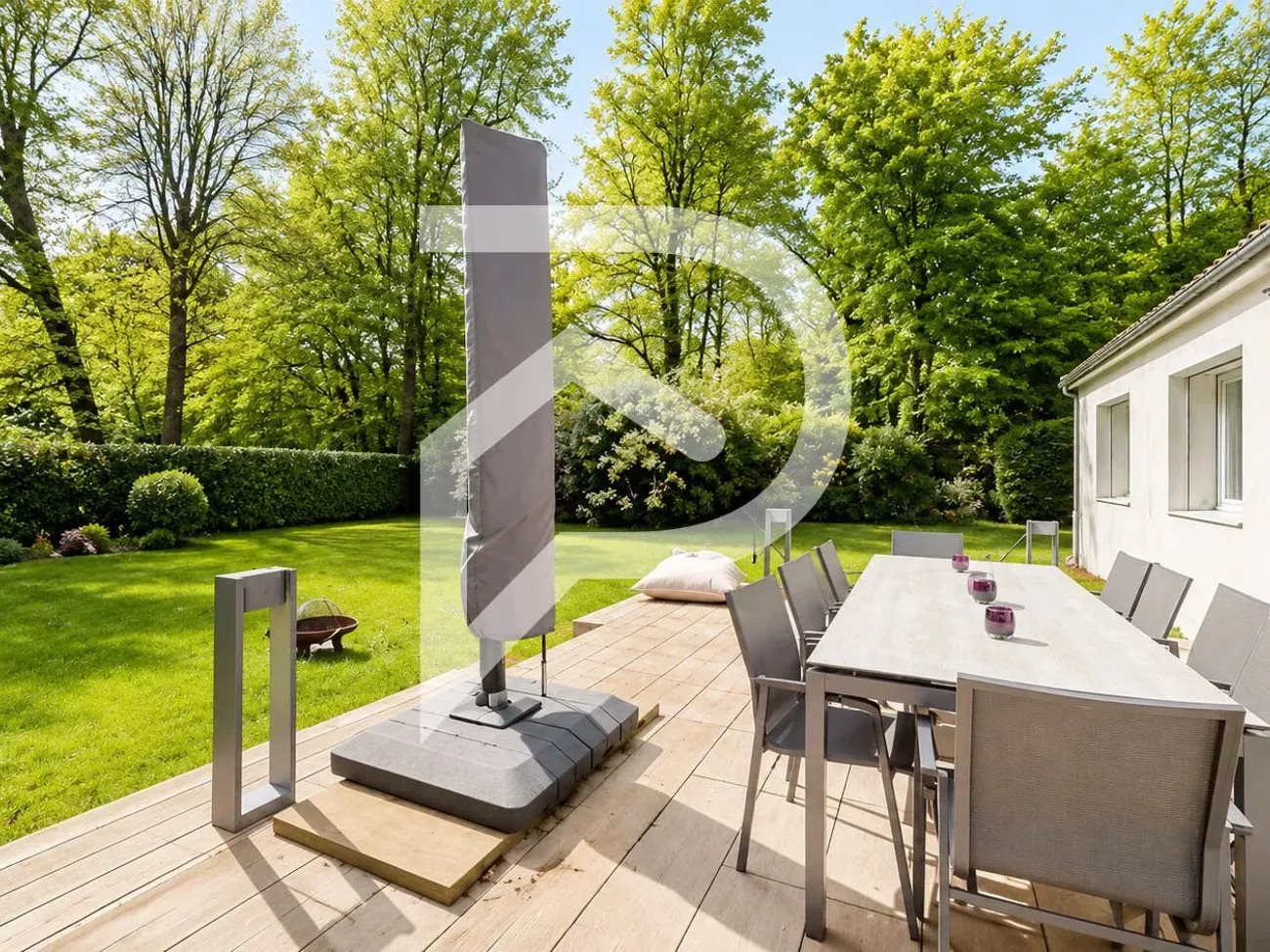 Maison à vendre, 1m², La Celle-Saint-Cloud