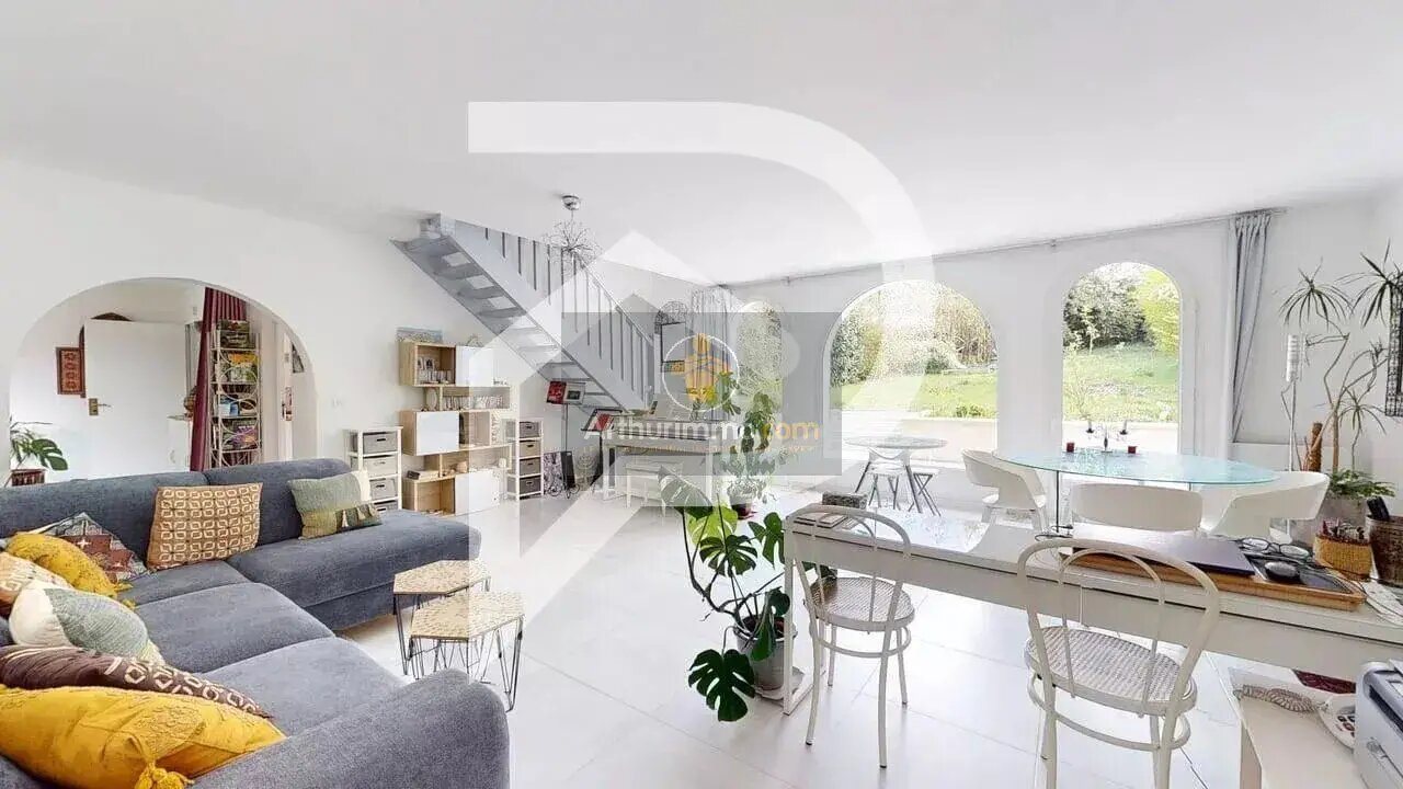Maison à vendre, 159m², L'Étang-la-Ville