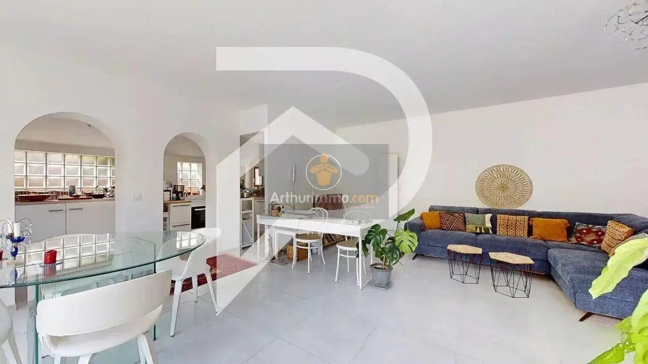 Maison à vendre, 159m², L'Étang-la-Ville