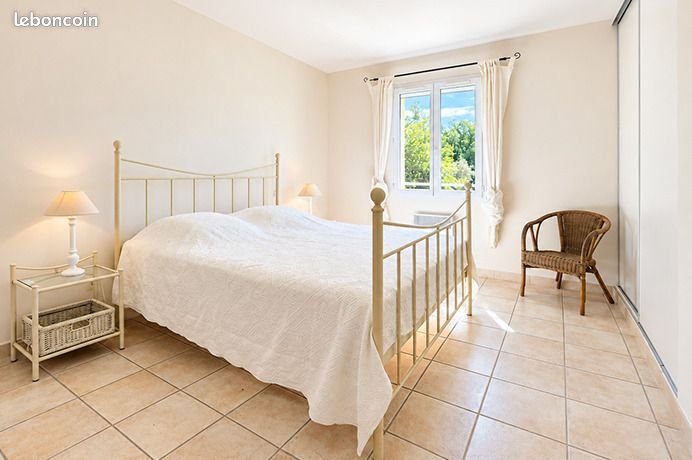 Maison à vendre, 165m², Malemort-du-Comtat