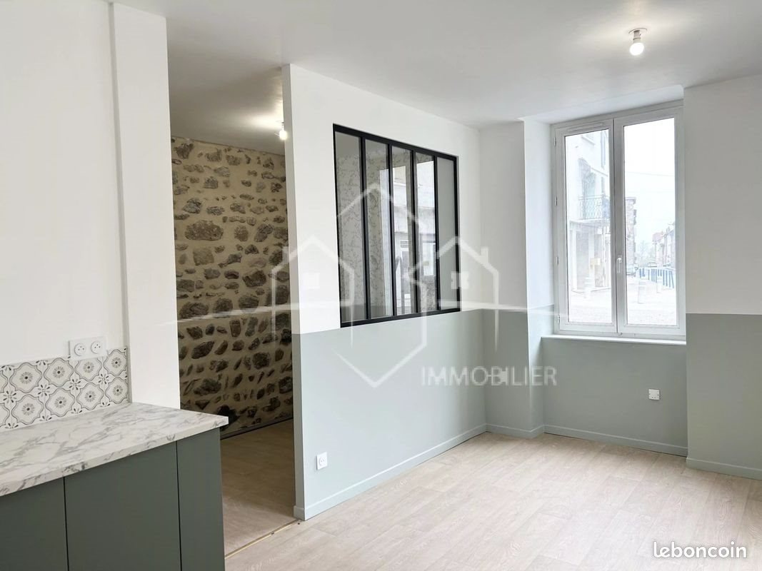 Appartement à louer, 26m², Andance