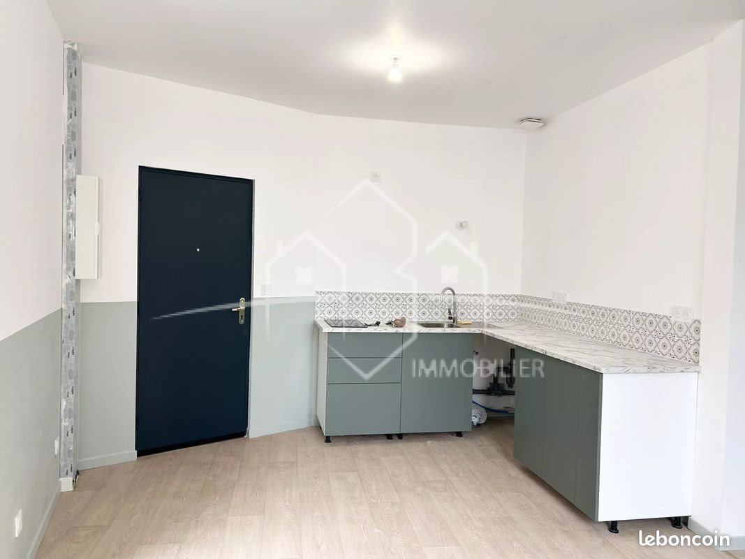 Appartement à louer, 26m², Andance