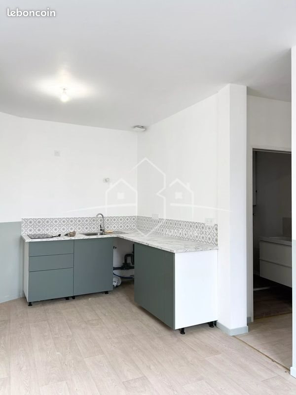Appartement à louer, 26m², Andance