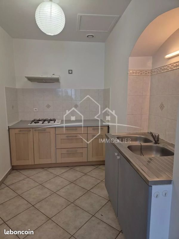 Appartement à louer, 54m², Hauterives