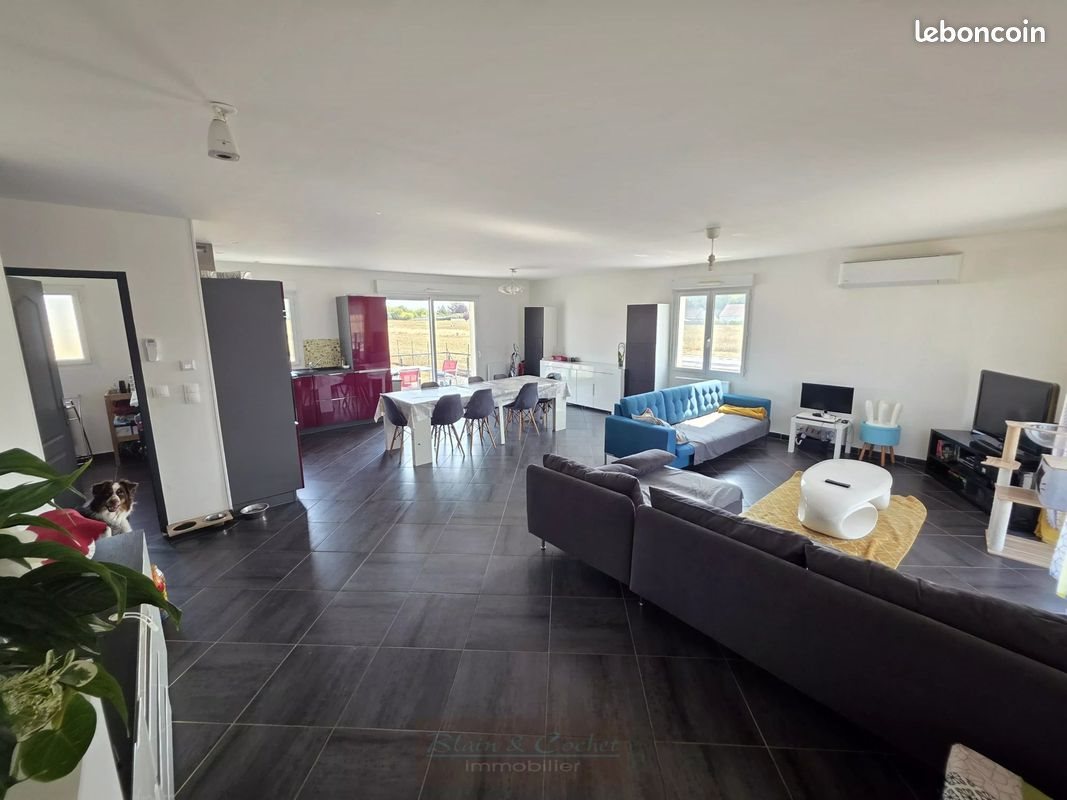 Maison à vendre, 134m², Corquilleroy