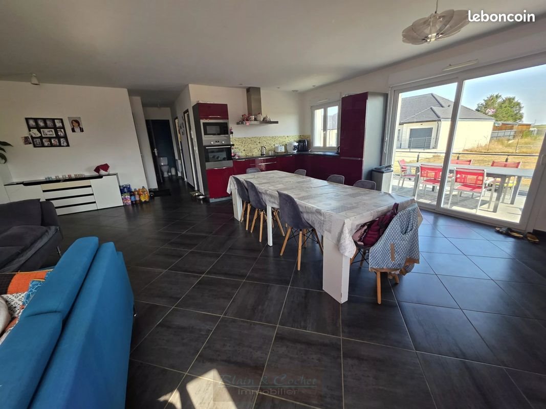 Maison à vendre, 134m², Corquilleroy