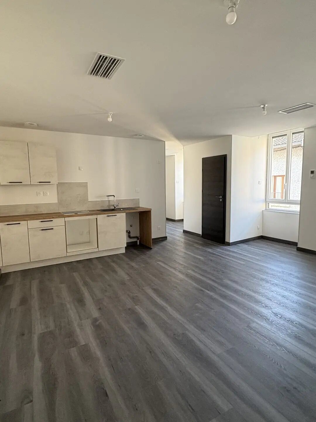 Appartement à louer, 71m², Montalieu-Vercieu