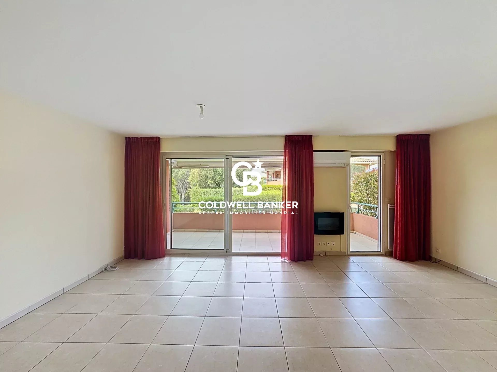 Appartement à vendre, 73m², Saint-Raphaël
