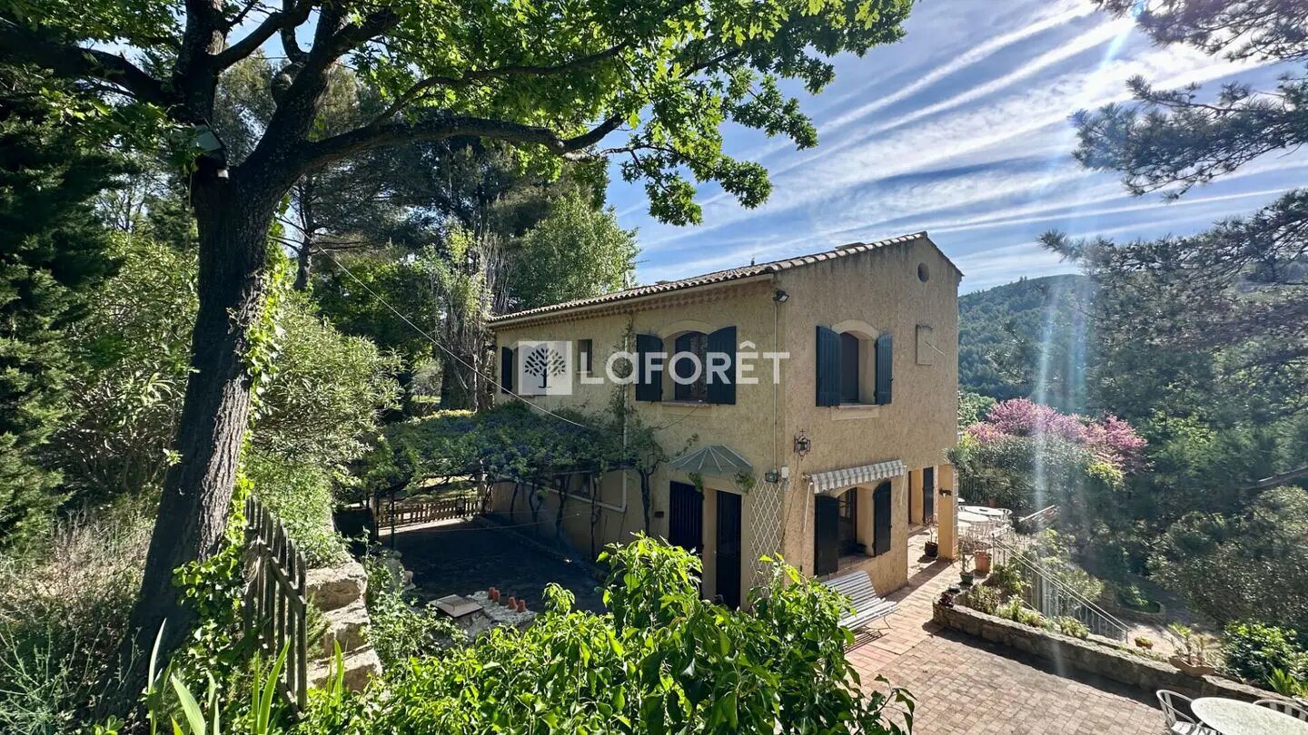 Maison à vendre, 227m², Salon-de-Provence