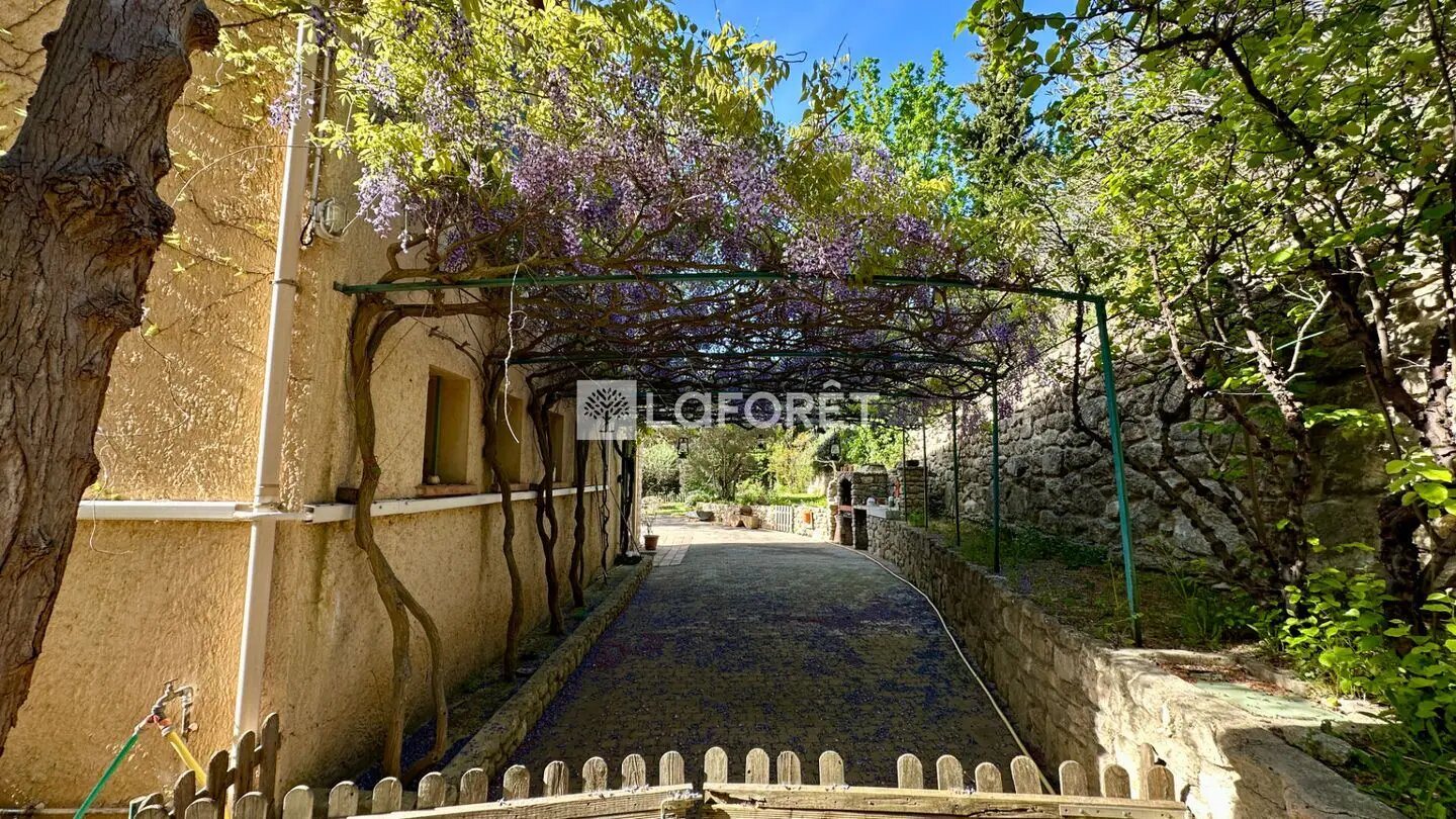 Maison à vendre, 227m², Salon-de-Provence