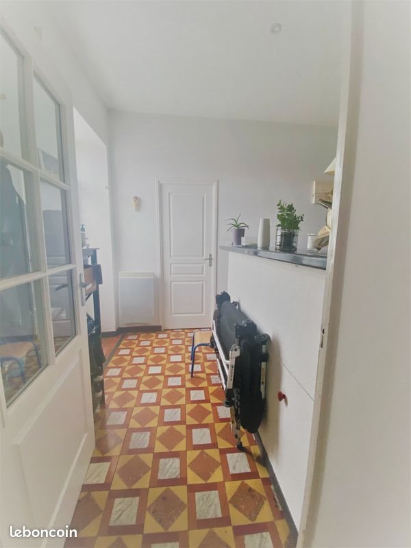 Maison à louer, 73m², Coëx