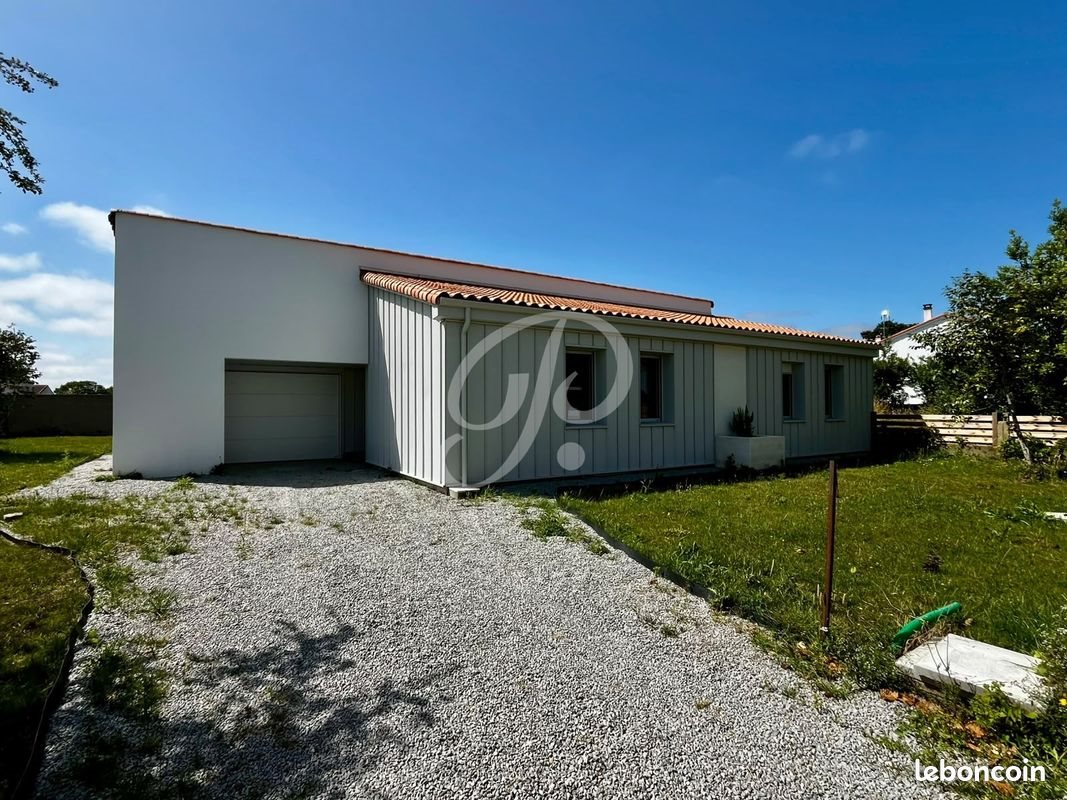 Maison à vendre, 123m², Coëx