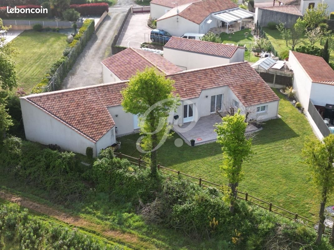 Maison à vendre, 154m², Coëx