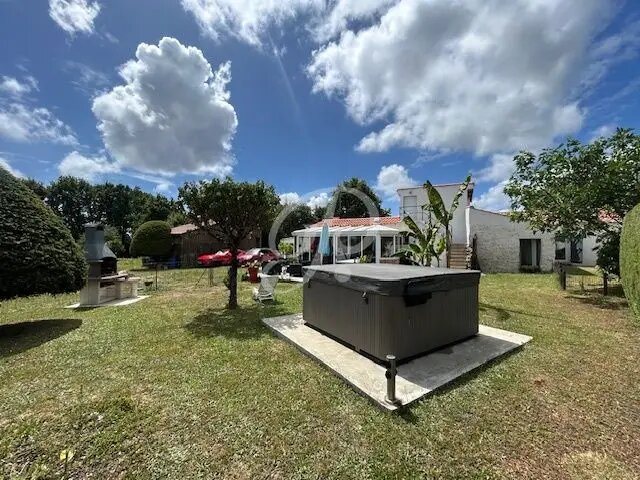 Maison à vendre, 157m², Saint-Christophe-du-Ligneron