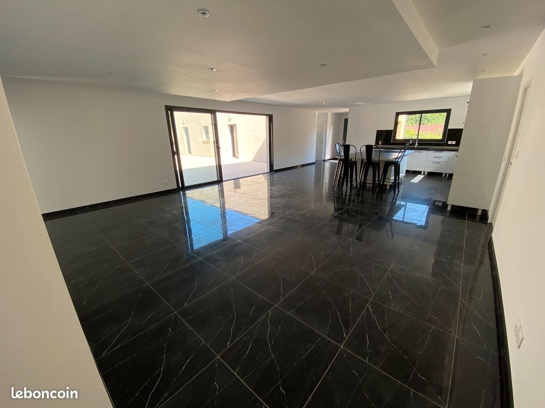 Maison à vendre, 175m², Saint-Jean-de-Niost