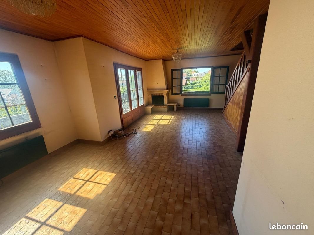 Maison à vendre, 150m², Prévessin-Moëns