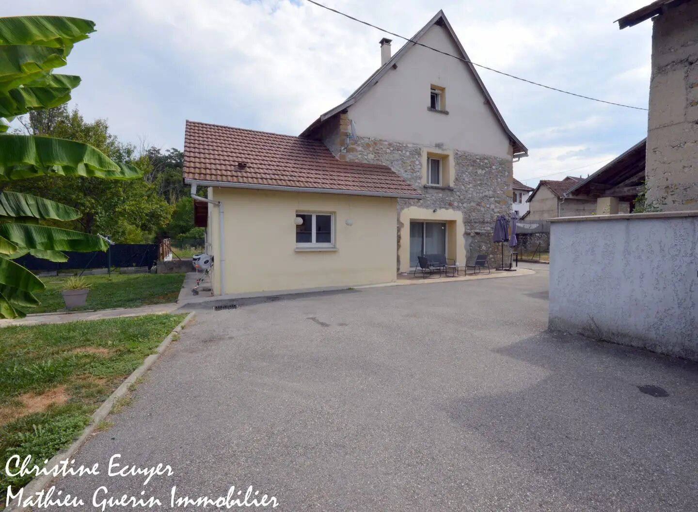 Maison à vendre, 88m², Saint-Genix-les-Villages