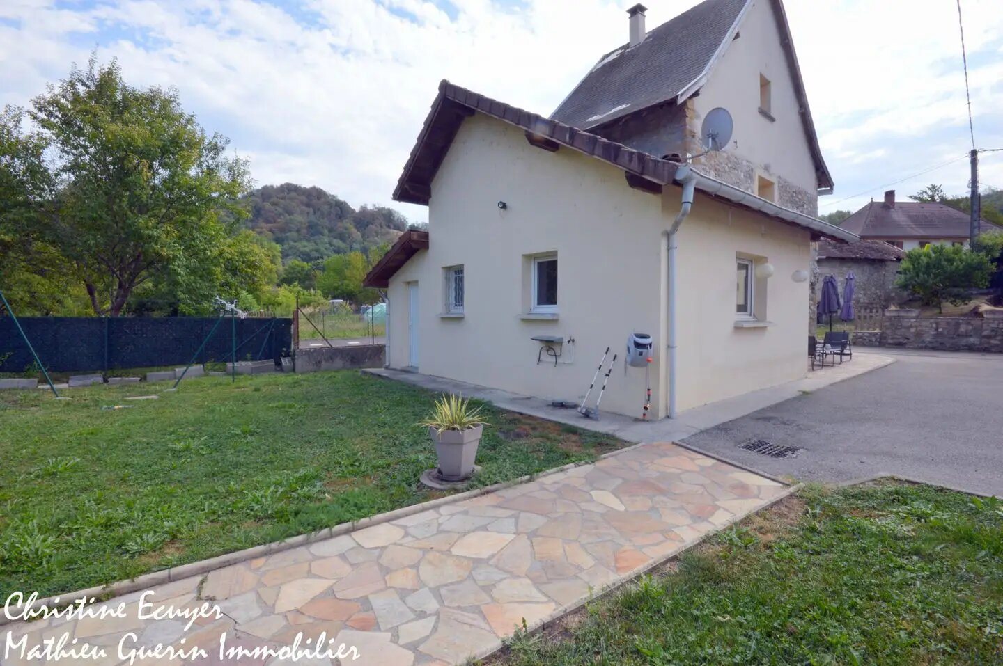 Maison à vendre, 88m², Saint-Genix-les-Villages