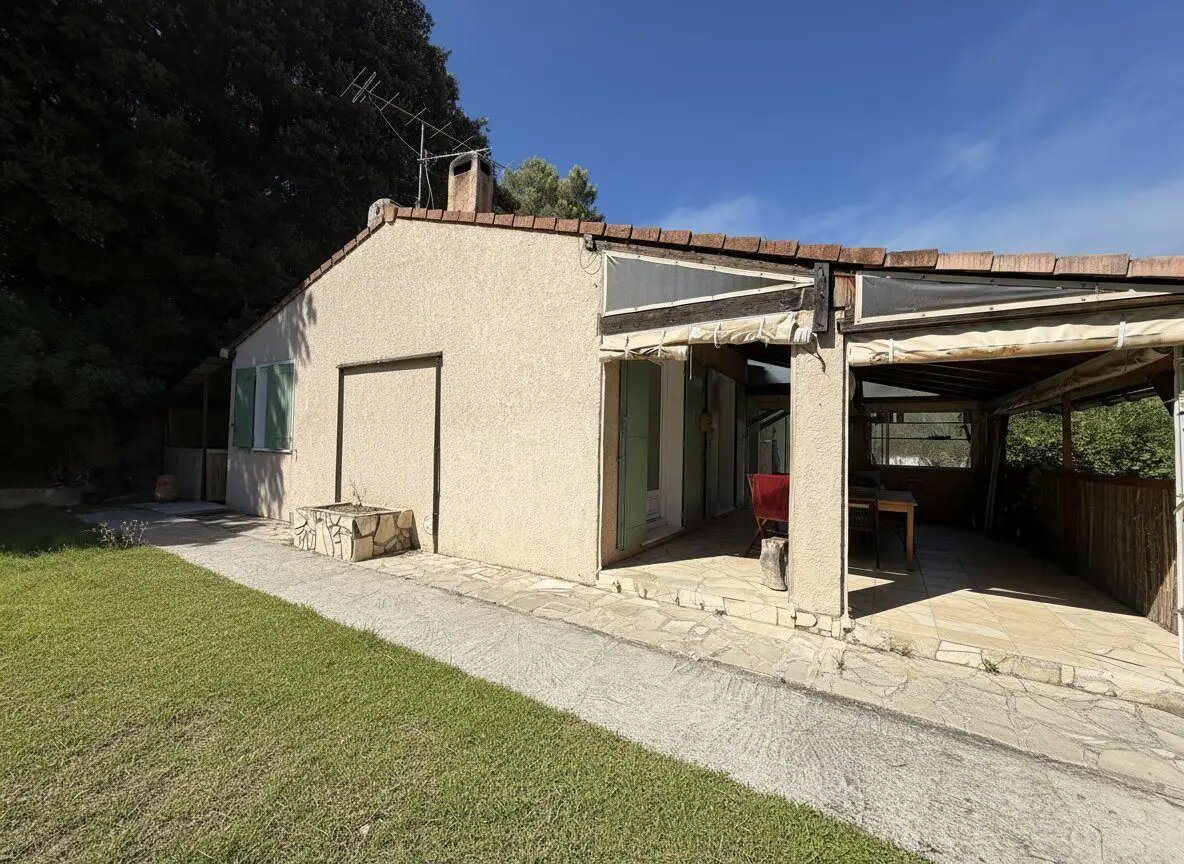 Maison à vendre, 79m², Pignans