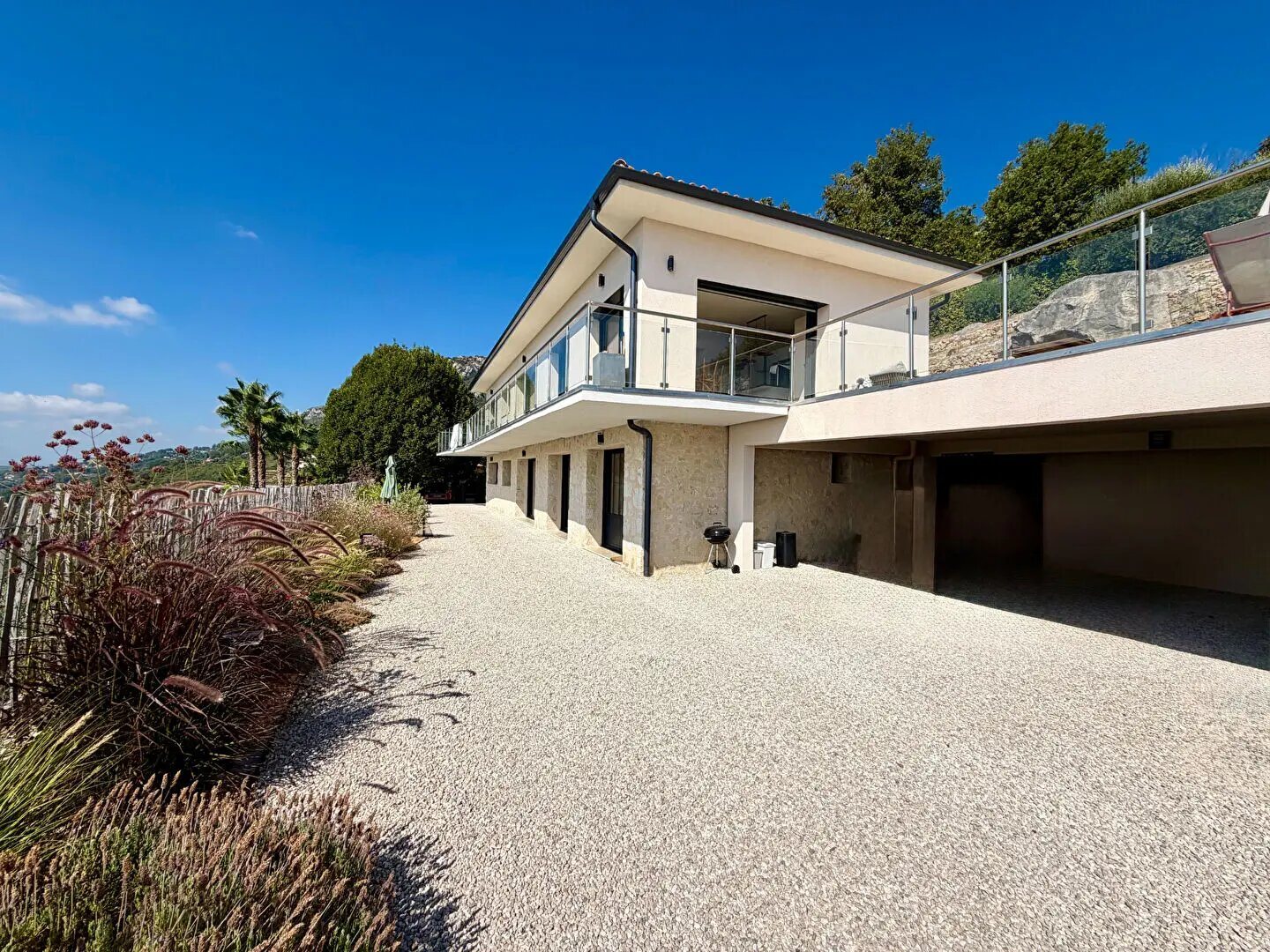 Maison à louer, 150m², Saint-Jeannet