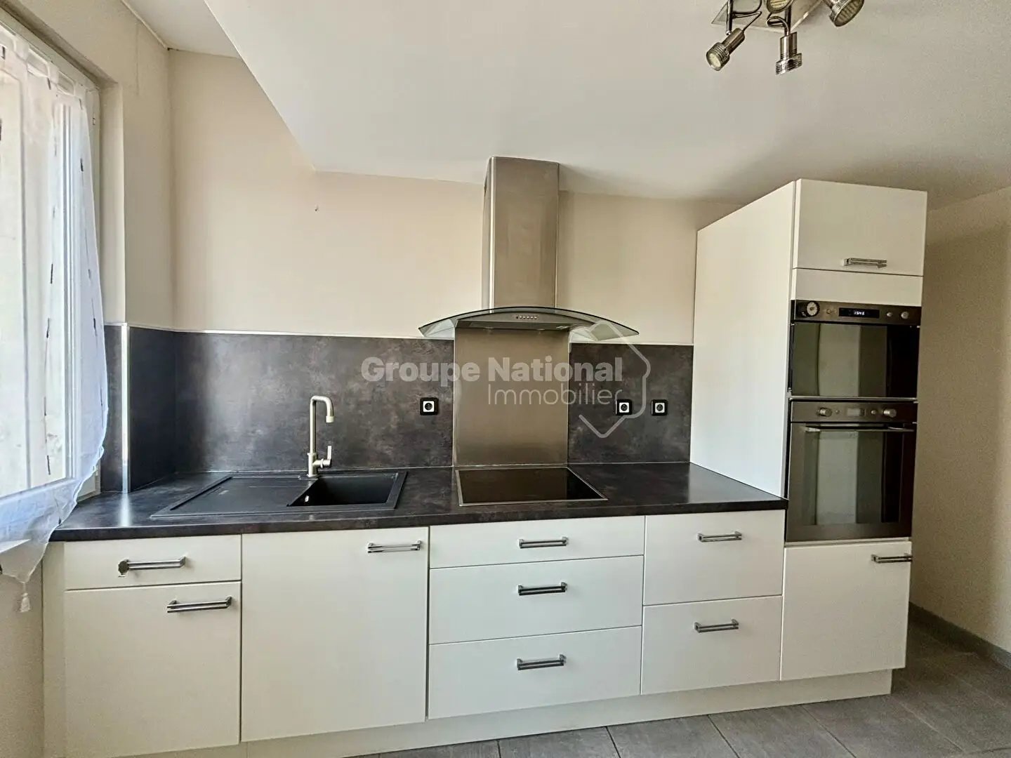 Appartement à louer, 74m², Tarascon