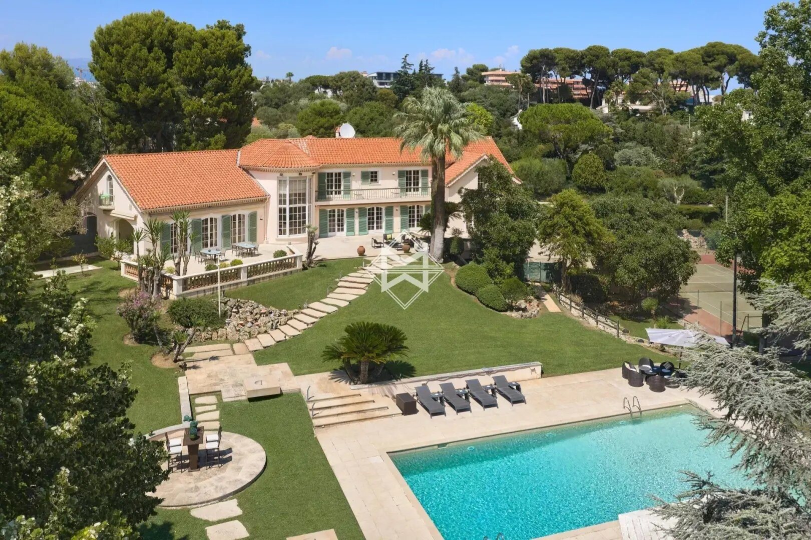 Maison à vendre, 620m², Antibes