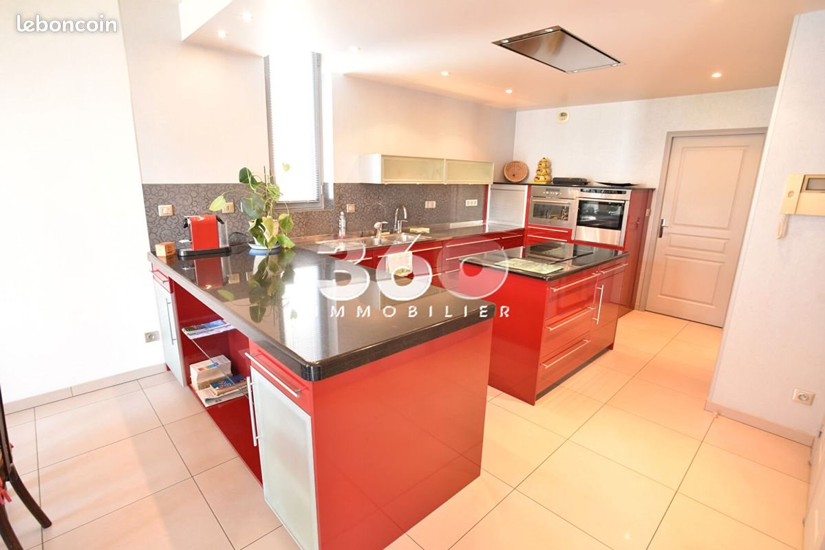 Appartement à vendre, 202m², Aix-les-Bains