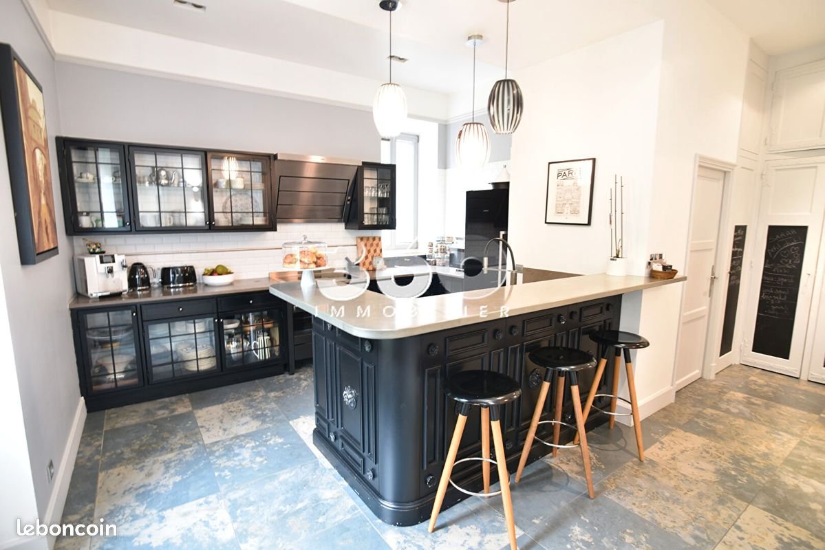 Appartement à vendre, 235m², Aix-les-Bains