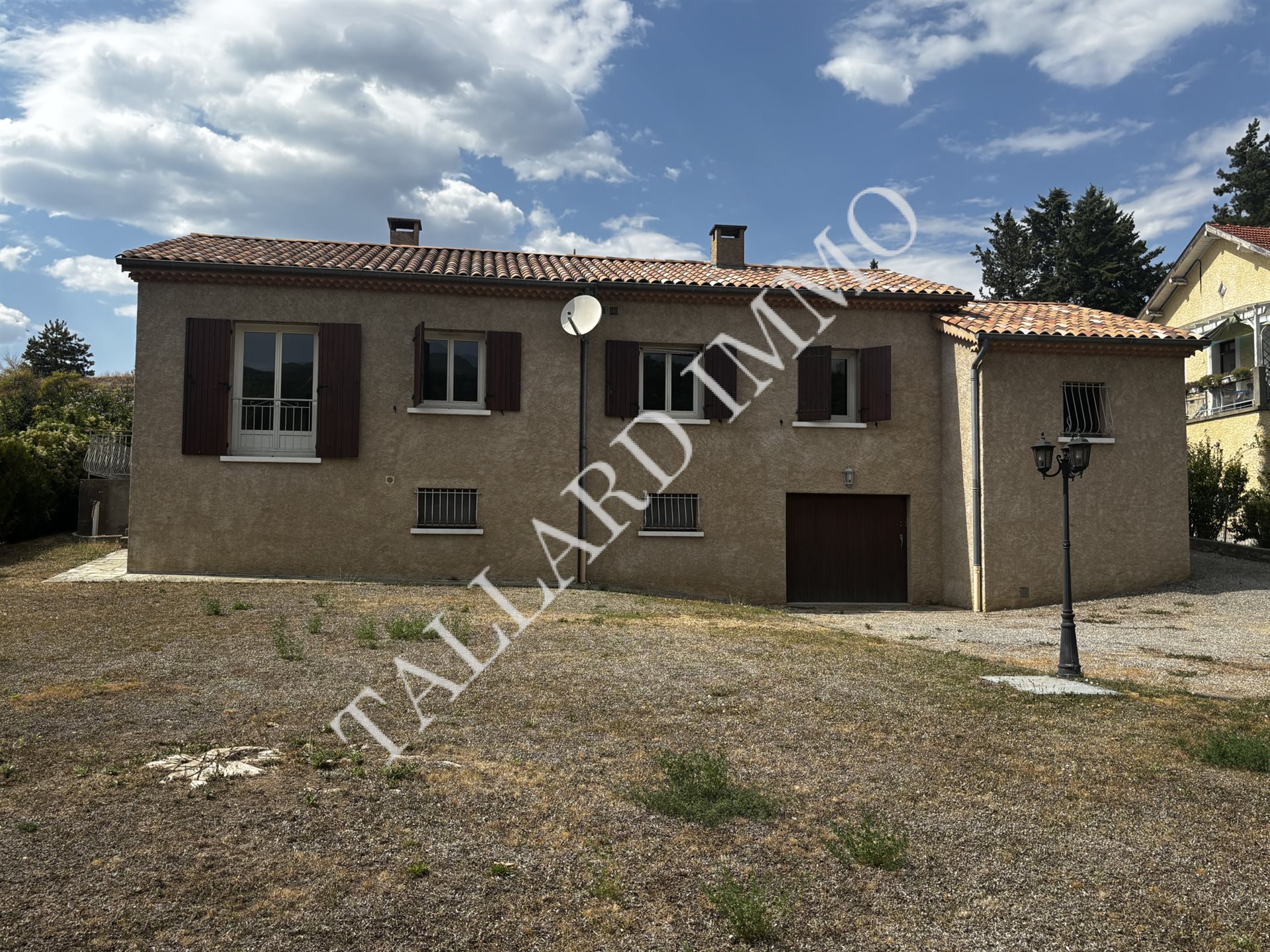 Maison à vendre, 90m², Tallard