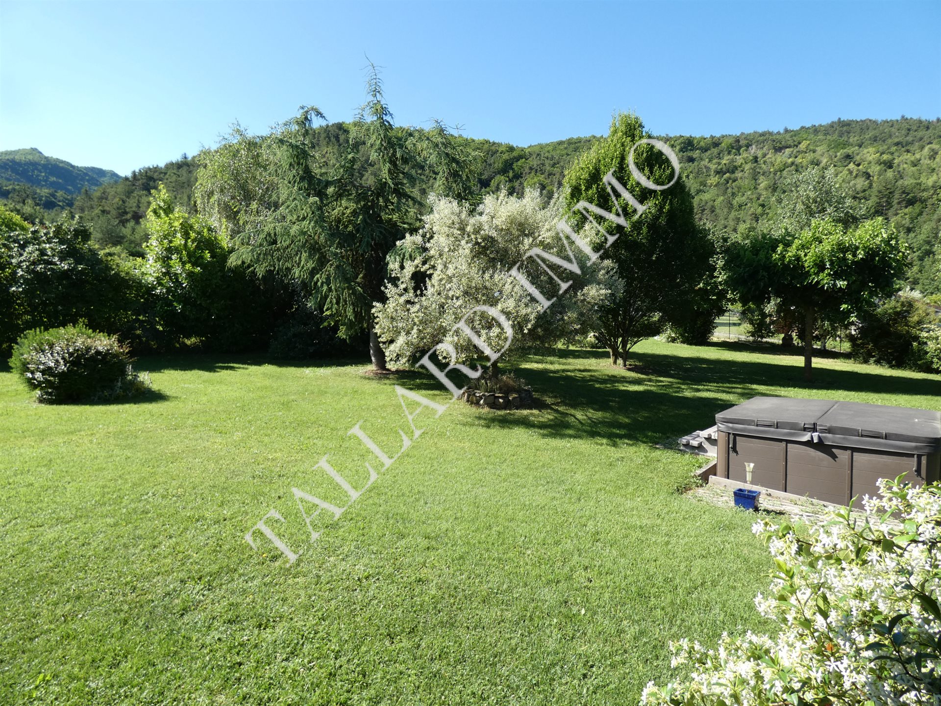 Maison à vendre, 207m², Tallard