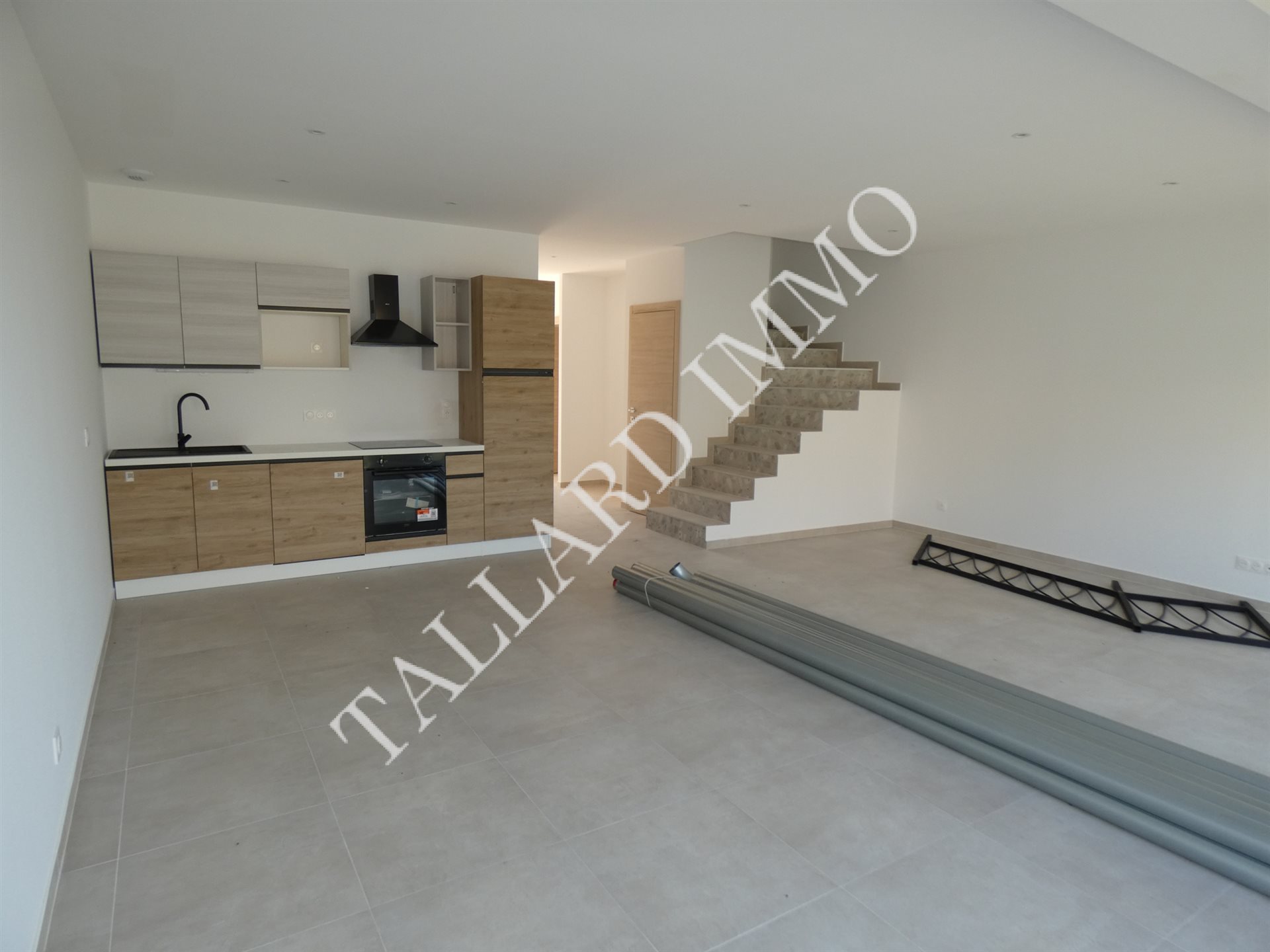 Maison à vendre, 93m², Gap
