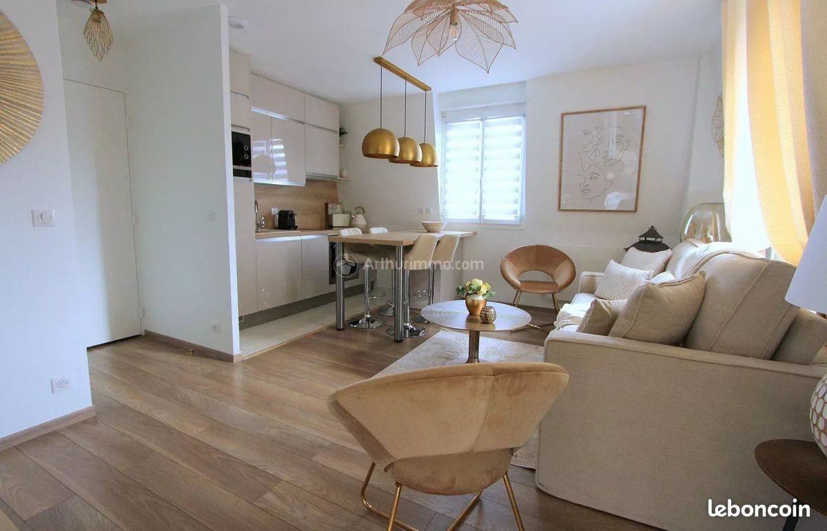 Appartement à louer, 38m², Serris