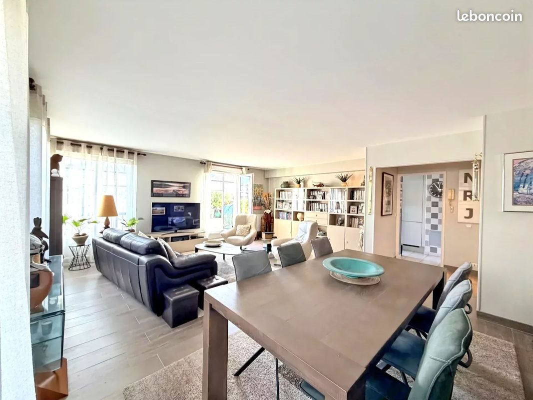 Appartement à vendre, 113m², Serris