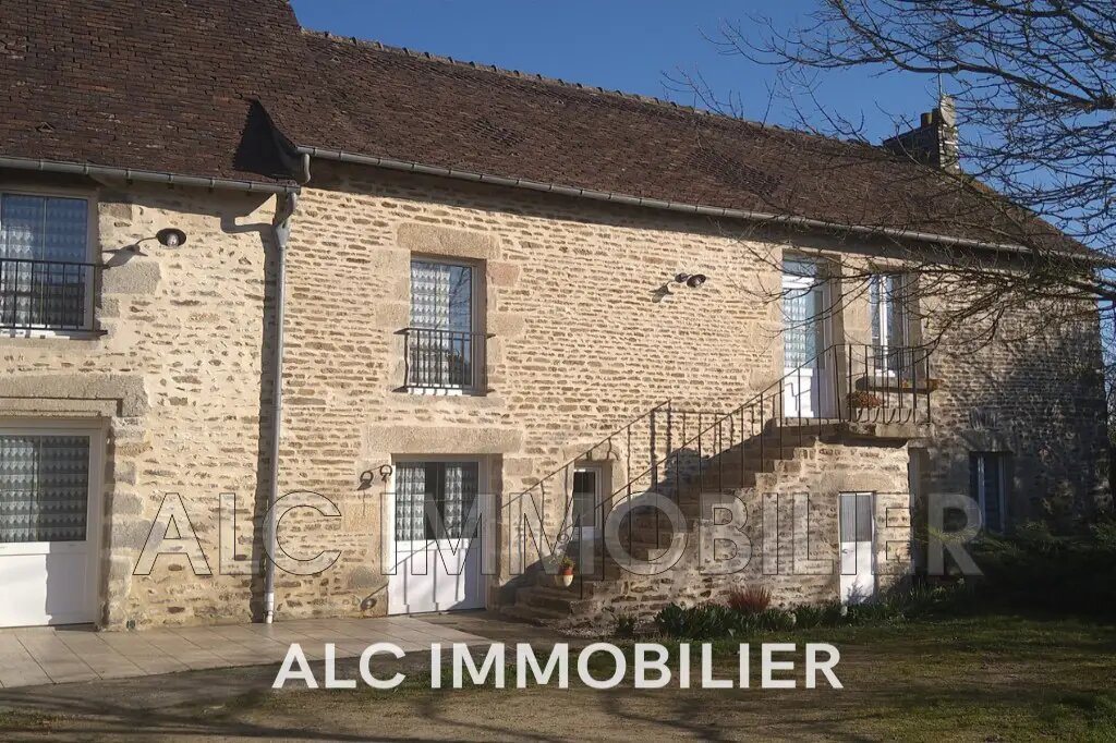 Maison à vendre, 289m², Saint-Denis-sur-Sarthon