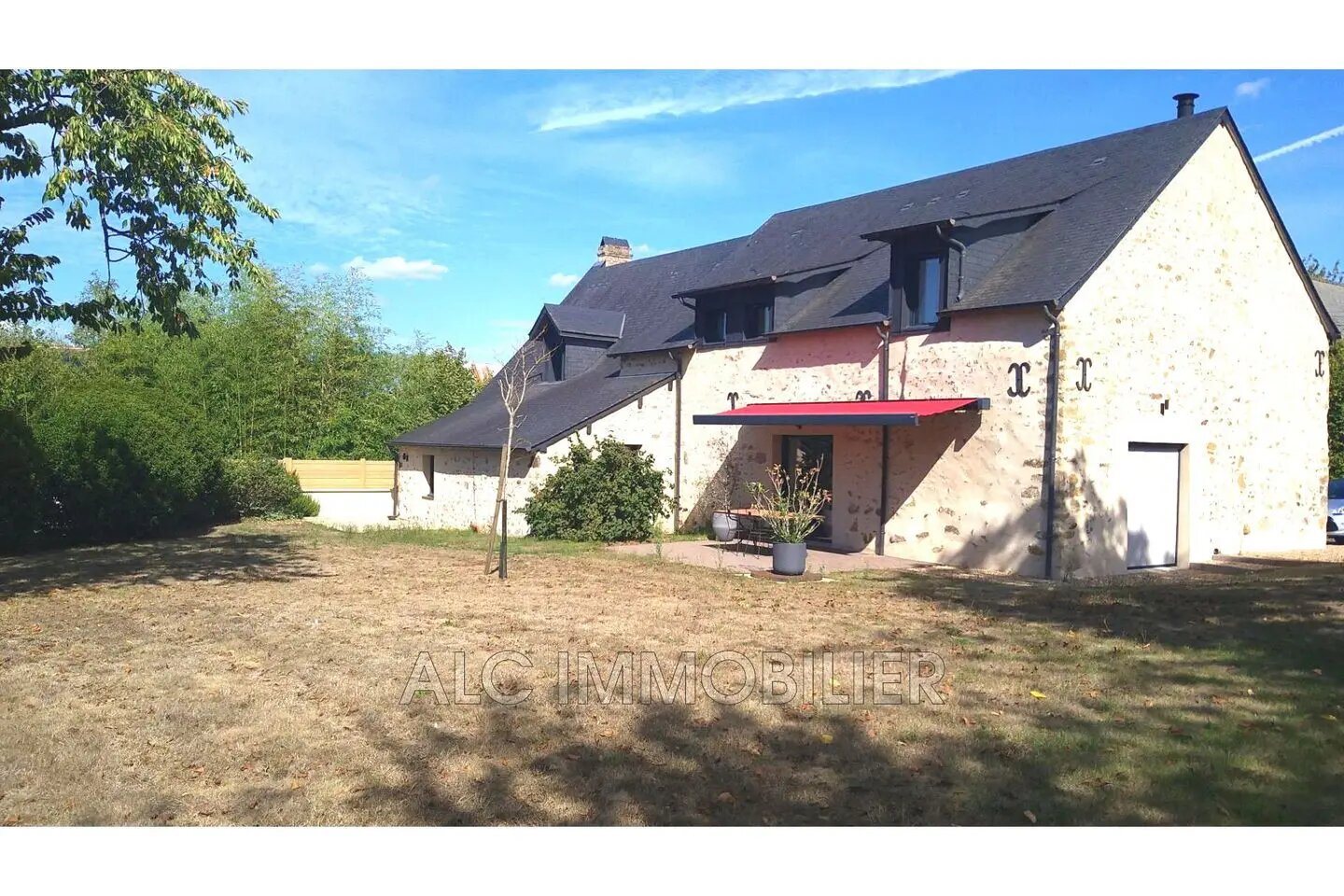 Maison à vendre, 237m², Saint-Léonard-des-Bois