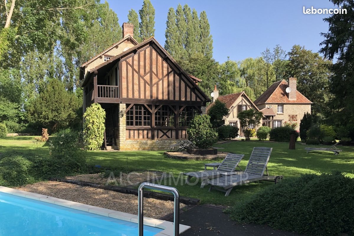 Maison à vendre, 532m², Essay