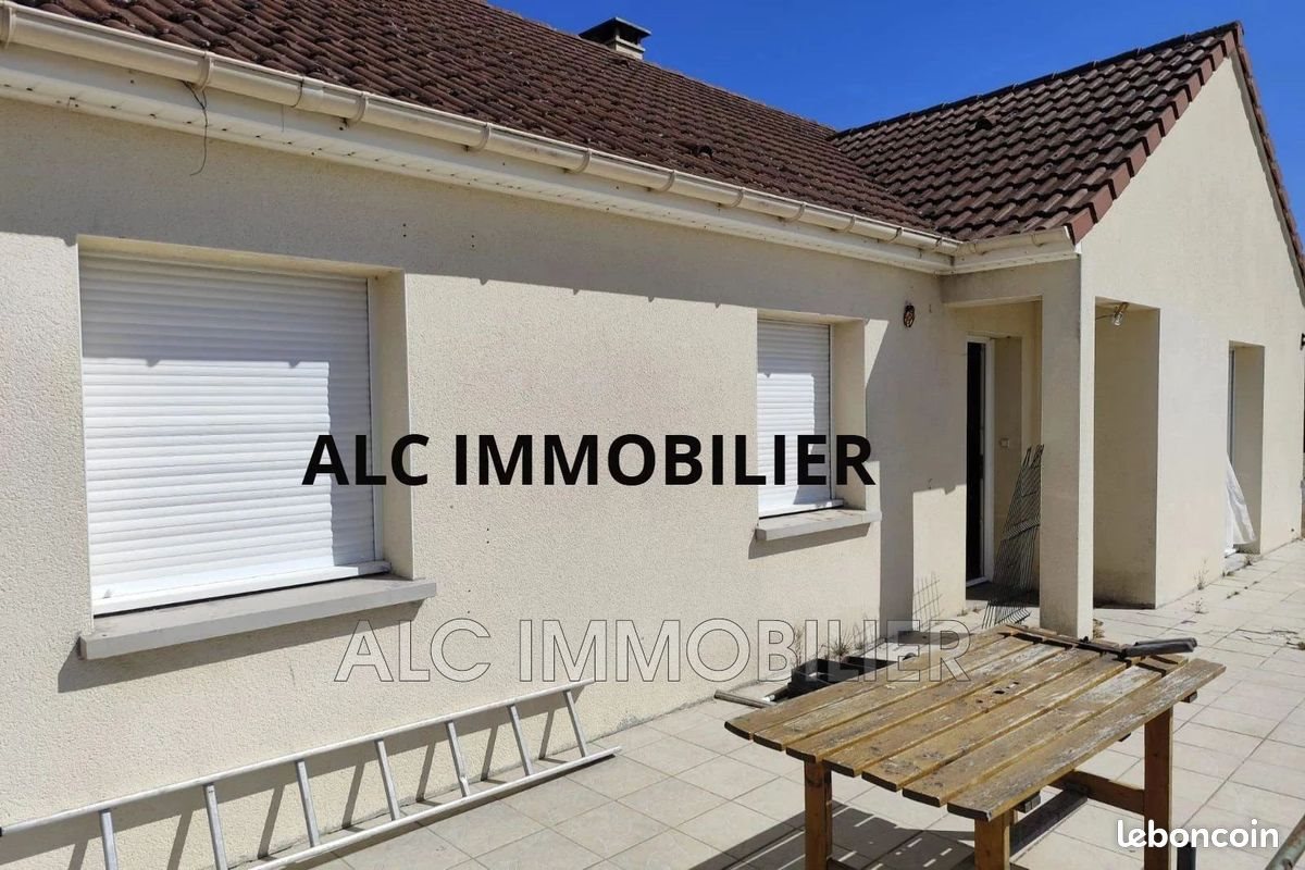 Maison à vendre, 90m², La Ferrière-Bochard