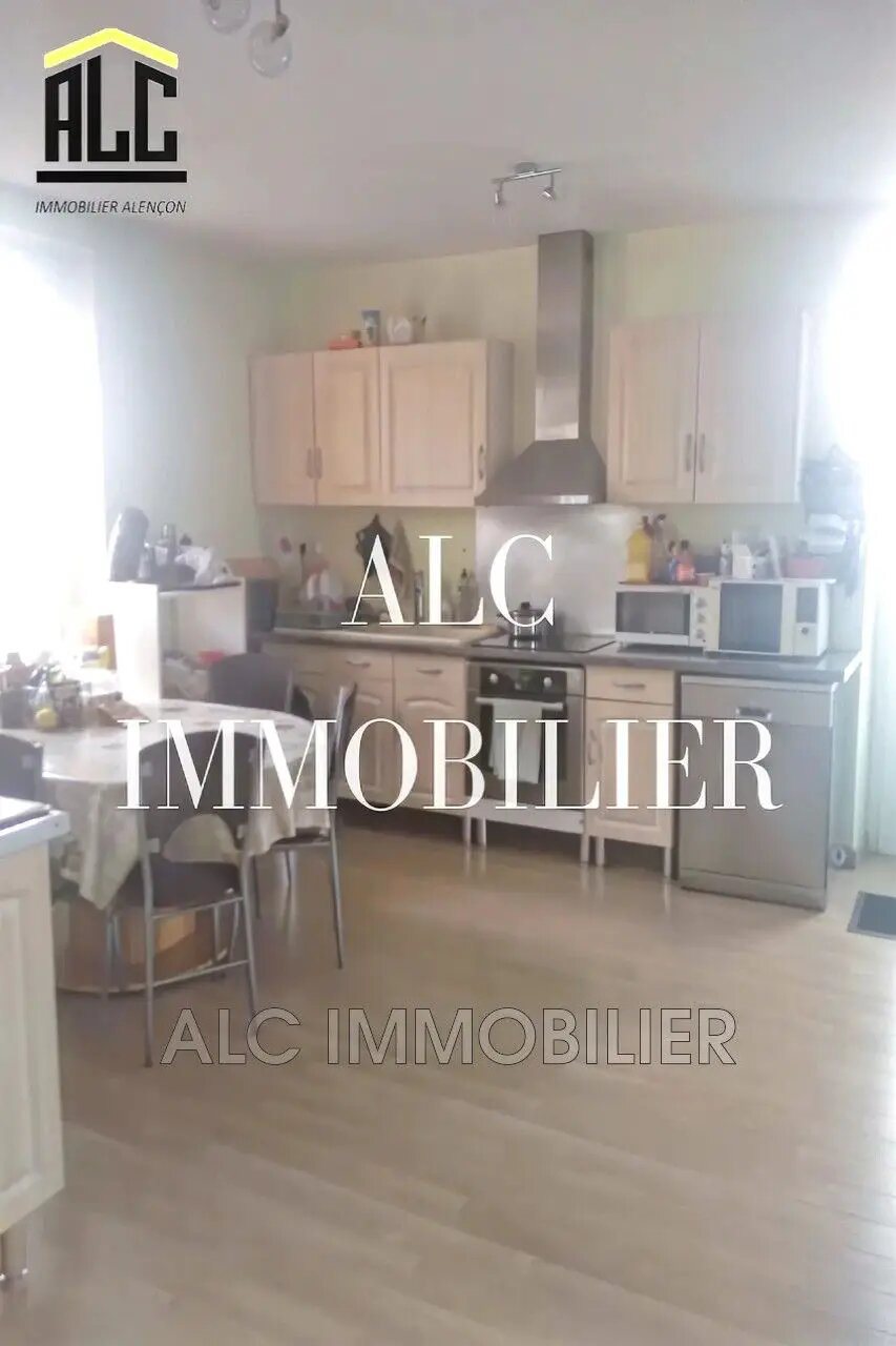 Maison à vendre, 87m², Courcité