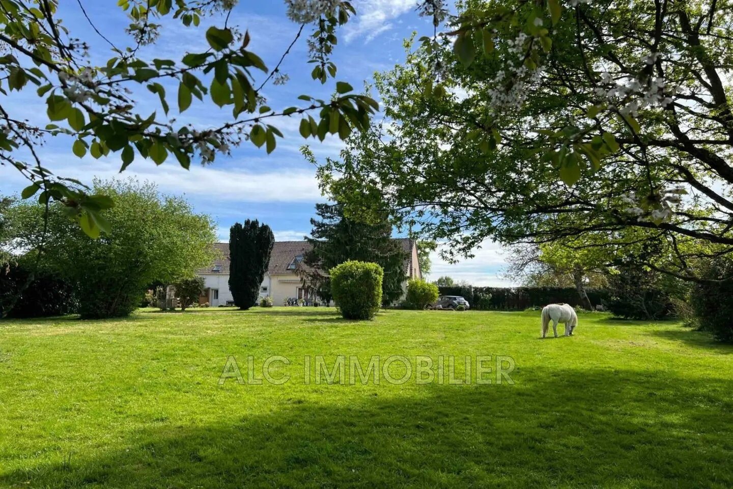 Maison à vendre, 222m², Neauphe-sous-Essai