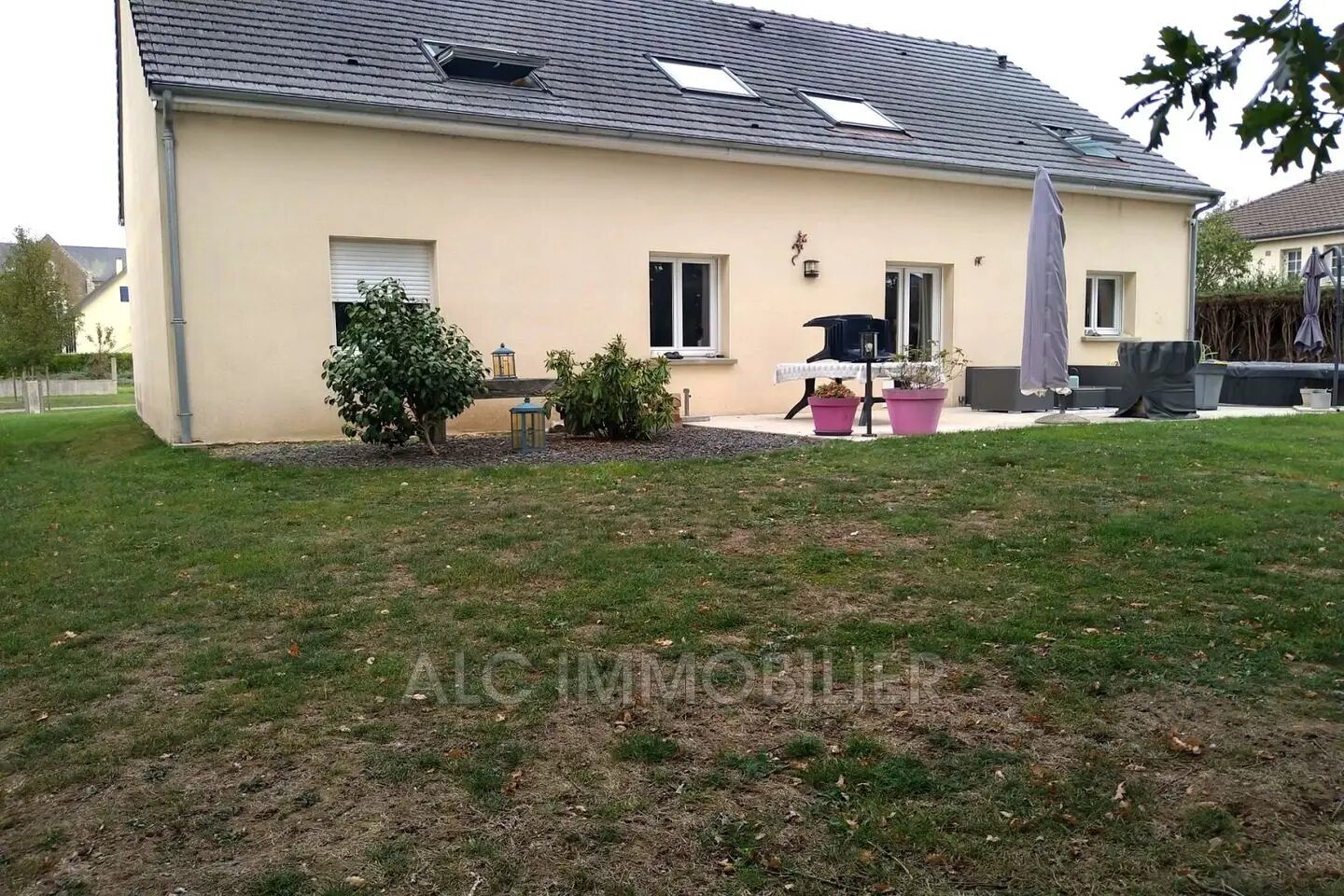 Maison à vendre, 176m², Saint-Calais-du-Désert
