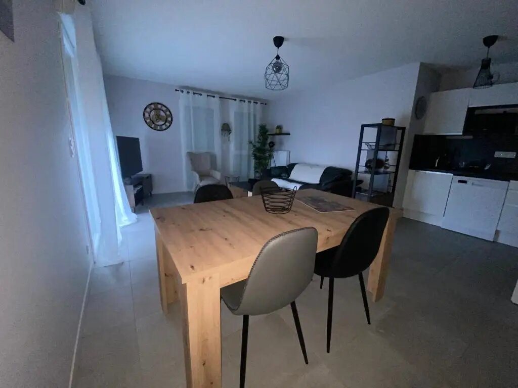 Appartement à louer, 86m², Pessac