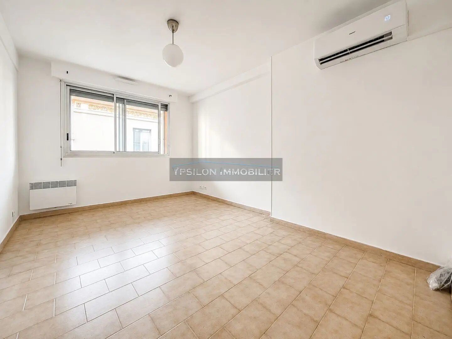 Appartement à louer, 55m², Beausoleil