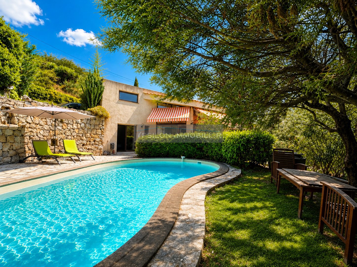 Maison à vendre, 276m², Drap