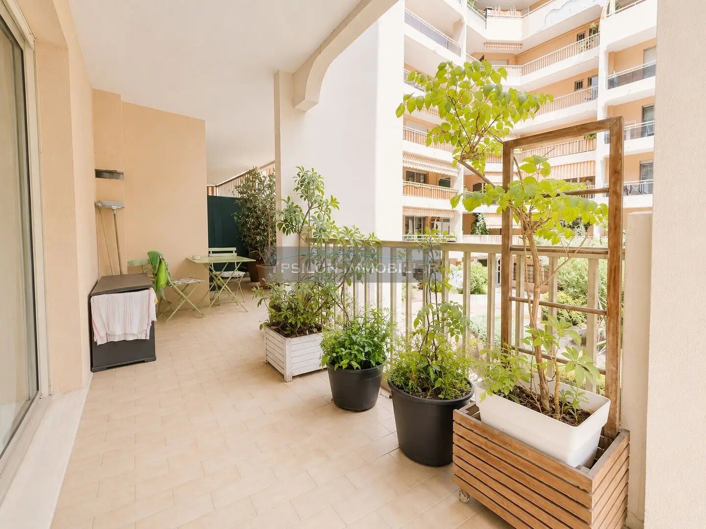 Appartement à louer, 78m², Beausoleil
