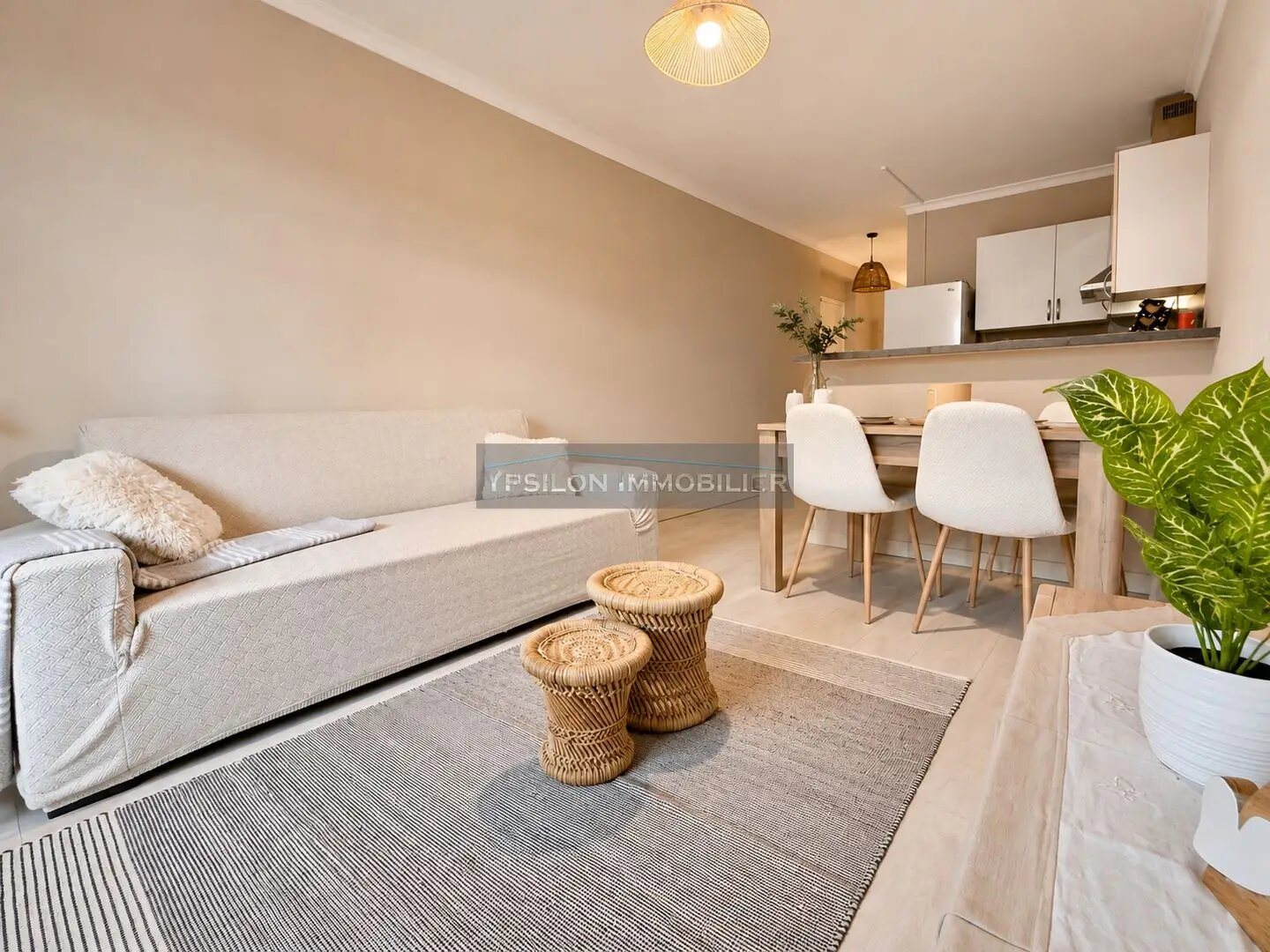Appartement à louer, 43m², Menton