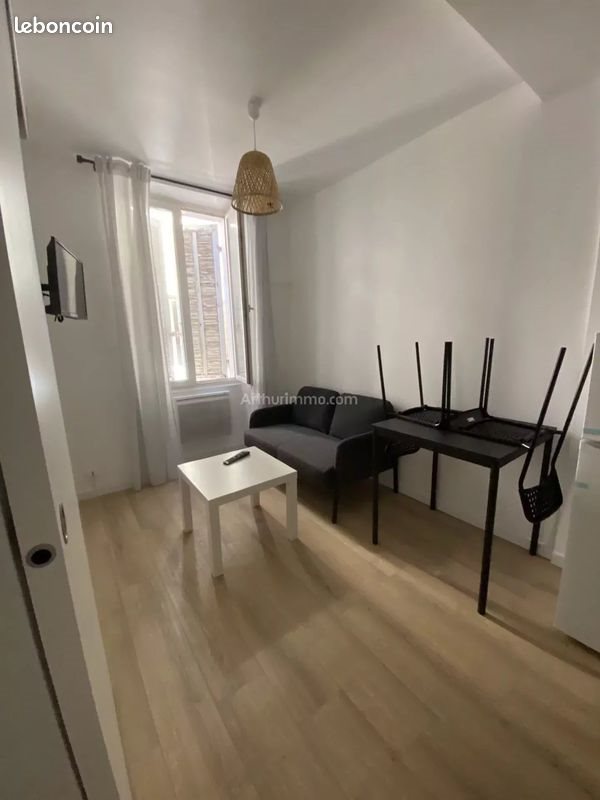 Appartement à louer, 22m², Aubagne