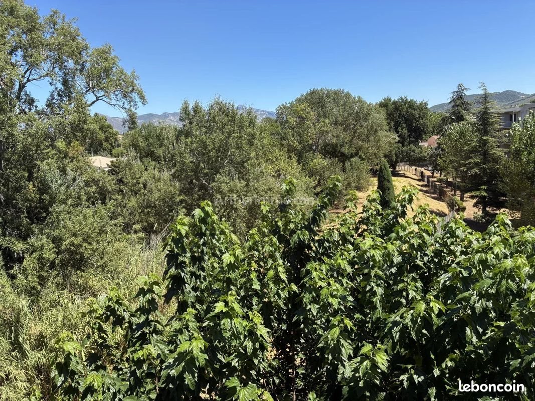 Appartement à vendre, 69m², Aubagne
