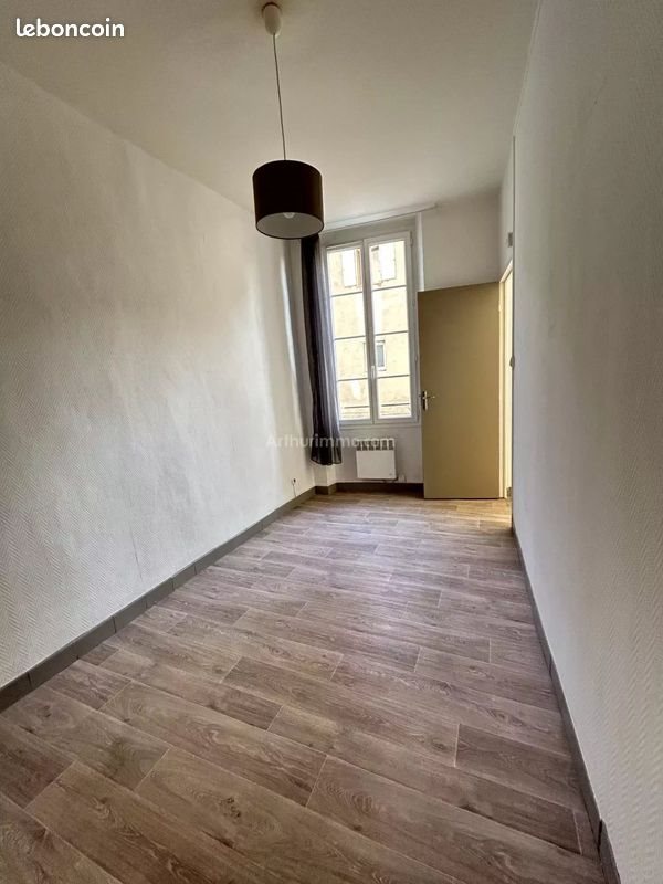 Appartement à louer, 25m², Aubagne